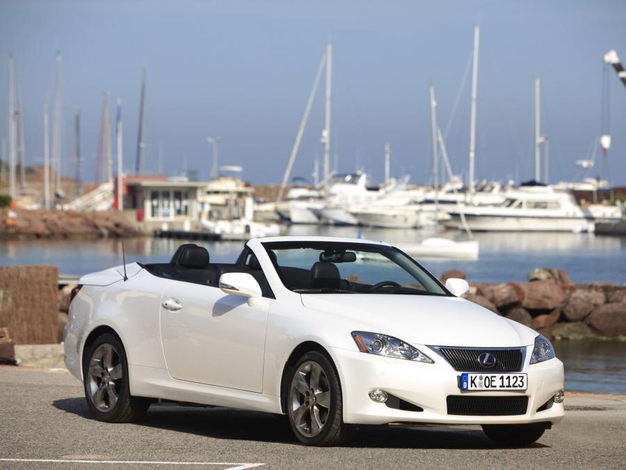  Lexus IS250C 2009 года  (EU) (фото 26 из 29)